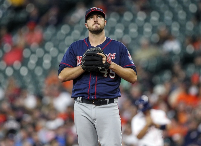 Astros hammer Twins 16-4