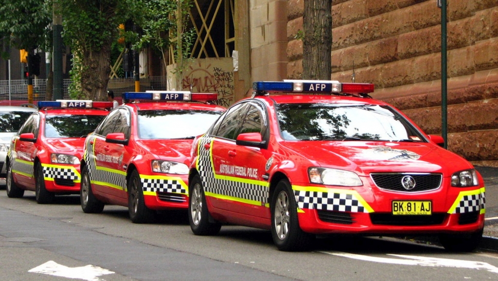 NBN leaks lead to Federal Police raids of Labor offices