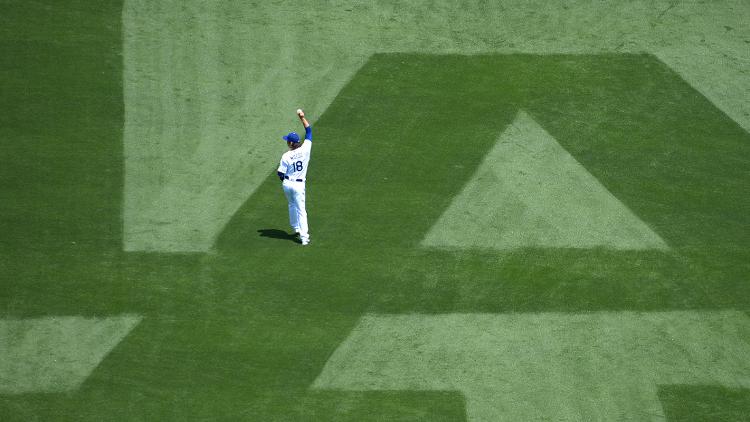 The Dodgers put marks in their outfield at home to position their defense something the Mets didn't allow them to do at Citi Field