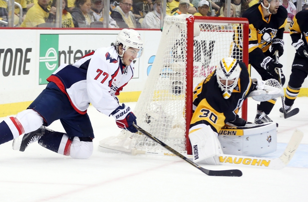 Washington Capitals Unable to Turn Hitting T.J. Oshie's Butt With Sticks Into On Ice Success