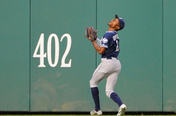 Melvin Upton, James Shields help San Diego Padres win third straight