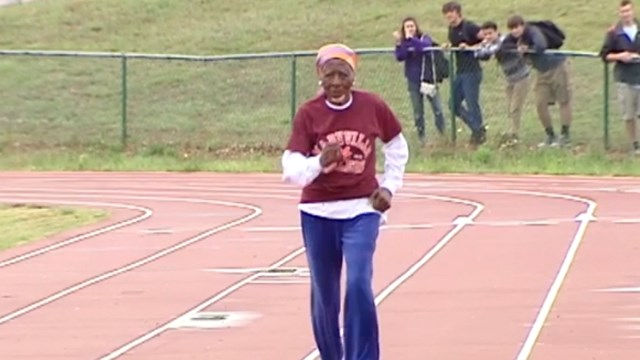 100-year-old runner sets new world record