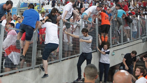 Tension mounts in Lille as Wales and England fans reportedly confronted by Russian ultras