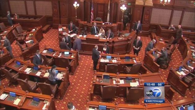 An hour before the midnight deadline it seemed unlikely that state lawmakers would agree on a budget deal