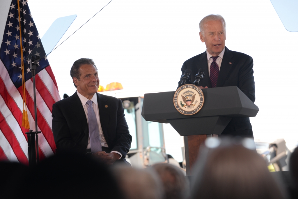 Biden, Cuomo will discuss LaGuardia Airport renovations