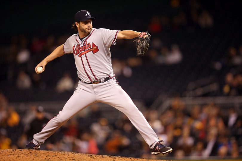 Pittsburgh PA USA Atlanta Braves relief pitcher Jason Grilli pitches against the Pittsburgh Pirates during the seventh inning at PNC Park. Mandatory Credit Charles LeClaire-USA TODAY Sports