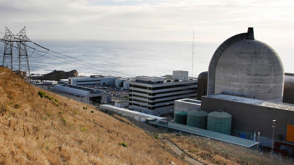 CALIFORNIA		


						California closing last nuclear plant after 3 decades											
						
										
	none