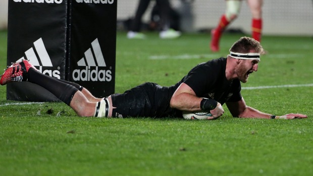 Captain fantastic Kieran Read scores under the posts