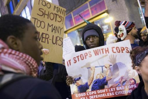 Chicago releases videos of police shootings