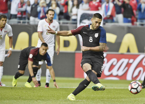 ILLINOIS USA’s Clint Dempsey shoots to score a penalty against Costa Rica during their Copa America Centenario football tournament in Chicago Illinois United States on Tuesday. — AFP