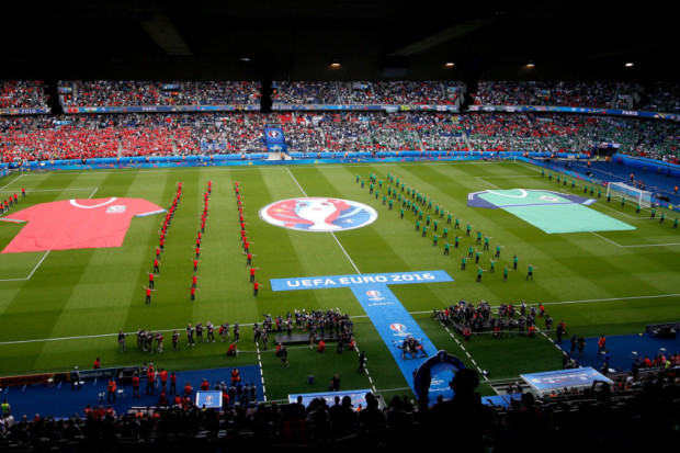 Northern Ireland v Wales