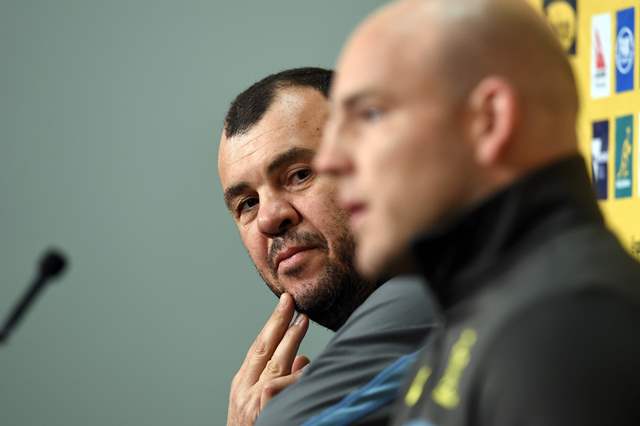 Jones defends England aggression after Cheika's 'niggle' swipe