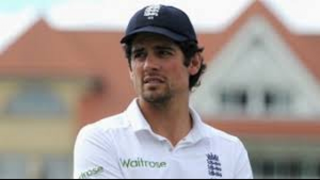 England coach Trevor Bayliss thinks Alastair Cook can overtake Tendulkar as leading scorer