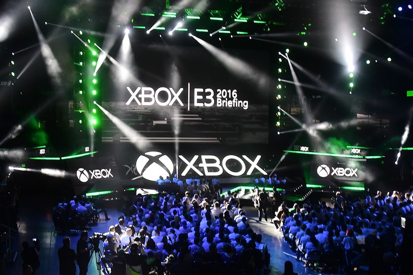 People fill the Galen Center for Microsoft's E3 2016 Xbox press conference in Los Angeles California