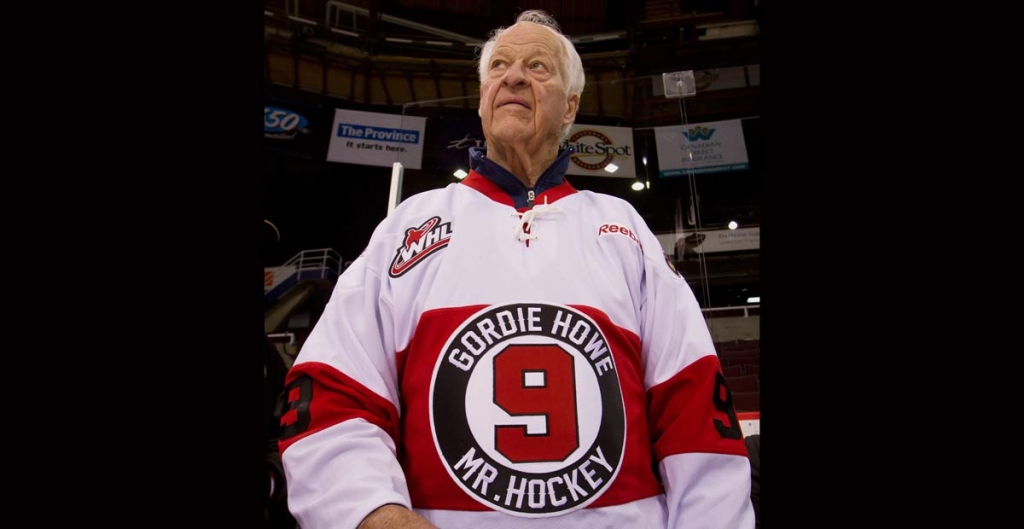 Hockey legend Gordie Howe dies at 88