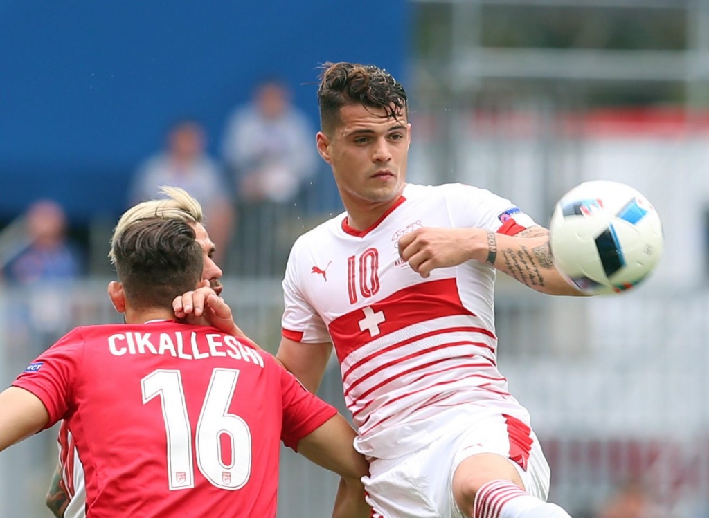 Arsenal's Granit Xhaka has no plans to change aggressive playing style