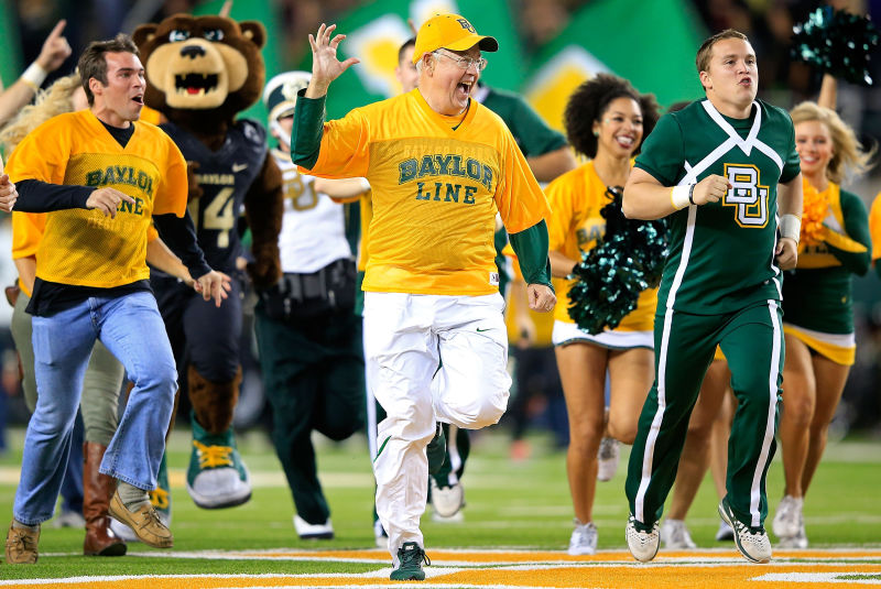 Baylor alumni group demands complete report