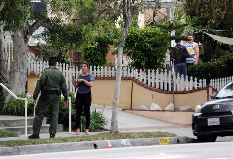 Man arrested in L.A. with weaponry headed to gay pride parade