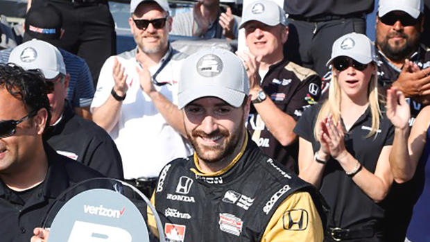 Fearless Hinchcliffe grabs 100th Indy 500 pole