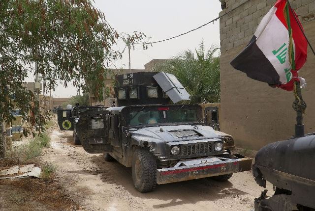 Iraqi forces retake main government compound in Falluja from Isis