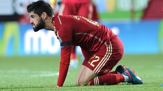 Isco and Saúl cut from Spain squad