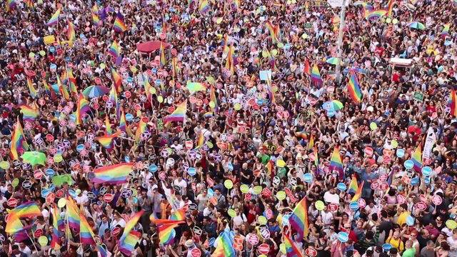 Istanbul Pride cancelled after threats of violence