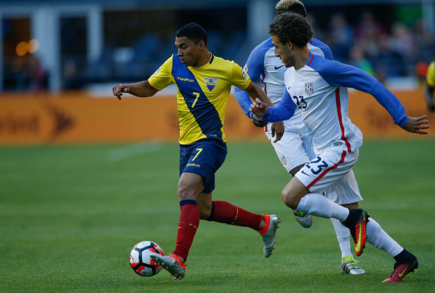 Jefferson Montero in action against the US