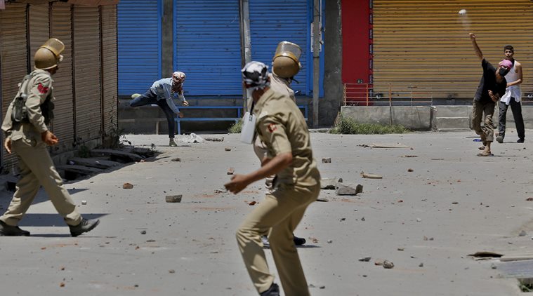 Kashmir clashes Srinagar Baramulla teargas Bomai village clash JKLF Hurriyat Conference national news India news latest news news Sopore clash Baramulla riots Kashmir riots Jamia Masjid clashes Chatpora village clashes Pulwama cla