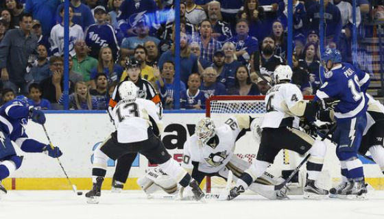 Lightning Outworked By Penguins In 4-2 Loss