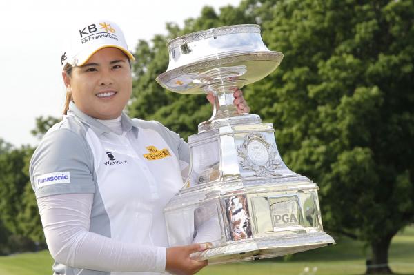 Canadian golf star Henderson fires ace at Women's PGA Championship