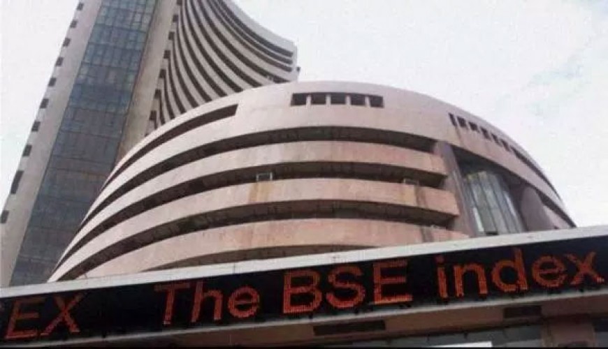 Sensex opens in red, Nifty slightly up