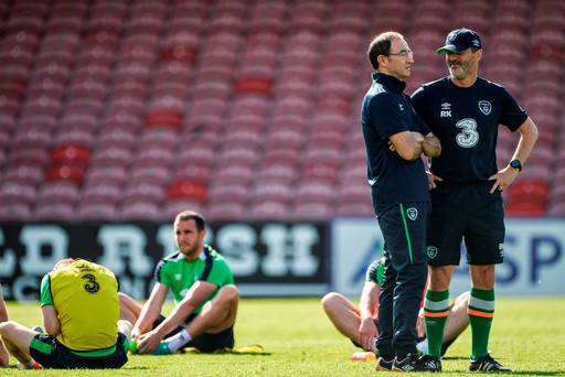 Martin O'Neill and Roy Keane at Turner's Cross yesterday