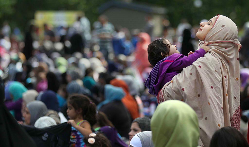 Six Flags In New Jersey Hosts 'The Great Muslim Adventure Day&#039