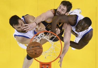 Warriors Take NBA Finals Game 1 Handily Beating Cavaliers, 104-89