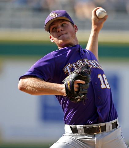 Poche' Leads LSU to Regional Winners' Bracket