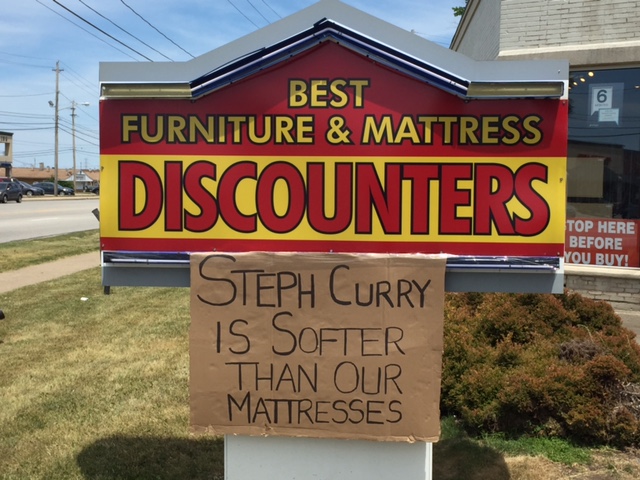 Mentor furniture store sign