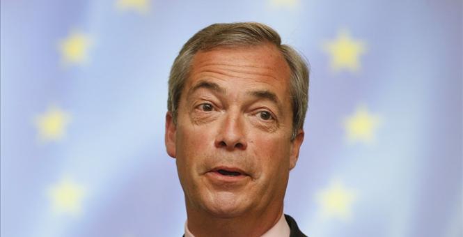 Farage Obama ‘Insulted&#39 Brits&#39 Intelligence By Threatening Us to Stay in EU