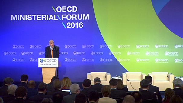 OECD pessimistic about global growth blames rich world governments