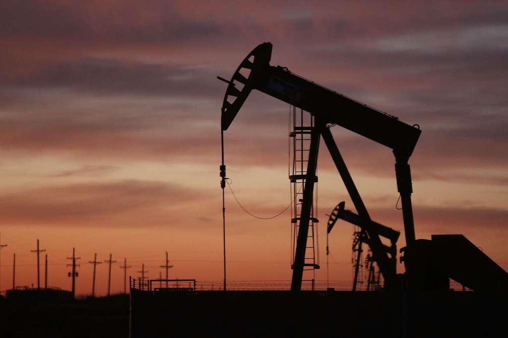 Oil prices near 2016 highs on ebbing supply, softer dollar Add to ...