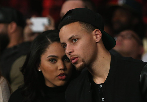 Is Steph Curry's wife Ayesha the one in control