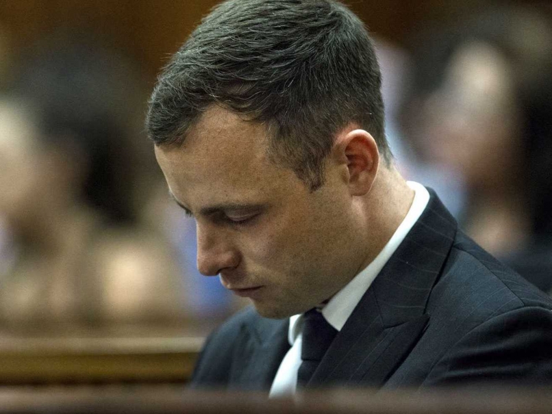 Pistorius in court for murder sentencing