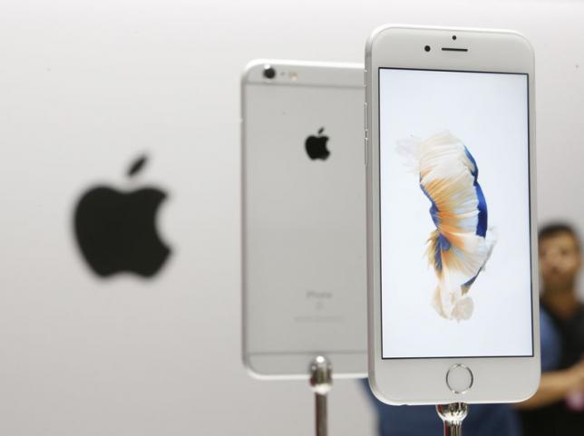 Both the Apple iPhone 6S and 6S Plus are set to wear the new mobile operating system iOS 10