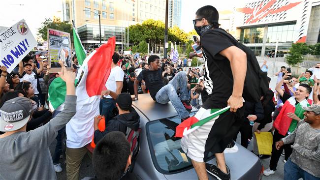 Protests at Donald Trump rally in California