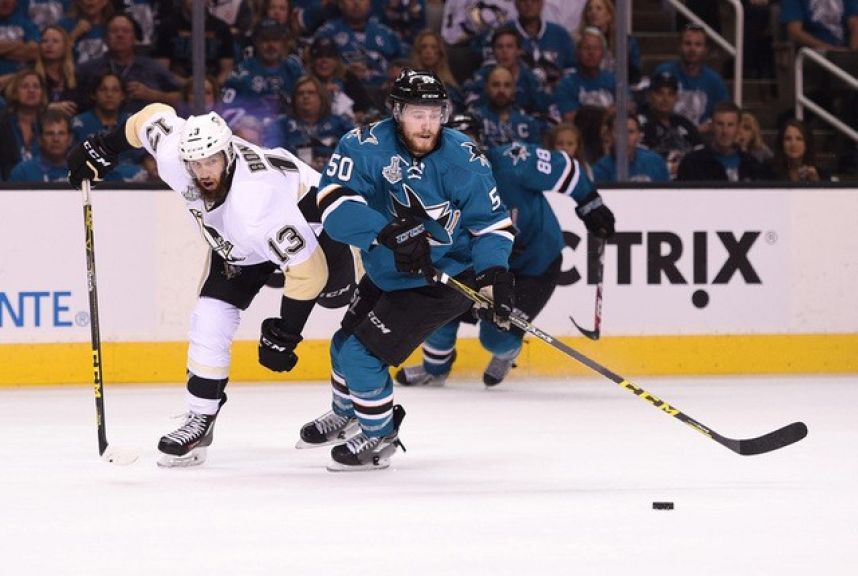 Sharks hope return home turns tide in final vs. Penguins