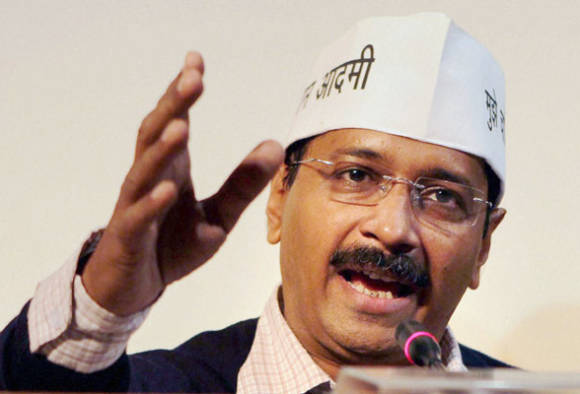 BJP corner Kejriwal accuses'stubborn AAP of politicizing its mistakes