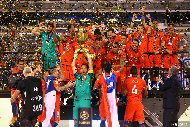 Soccer 2016 Copa America Centenario Argentina at Chile