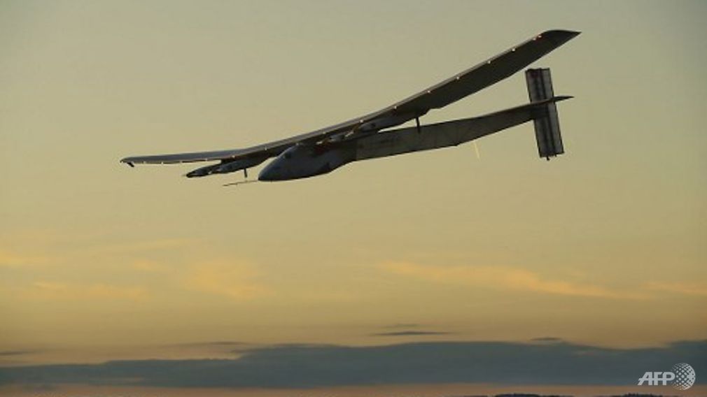 Solar Impulse 2 lands in Spain after 70-hour flight