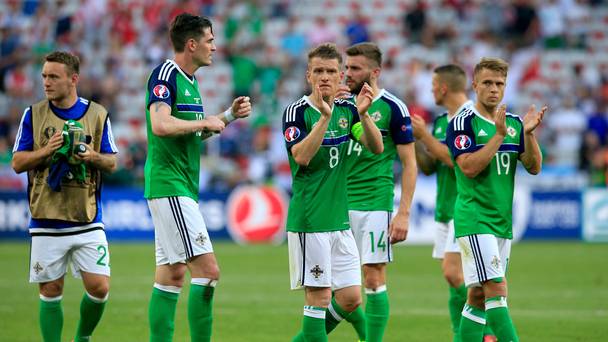 Steven Davis centre has called on Northern Ireland to remember that they are in France for a reason