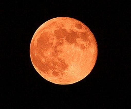 June’s full strawberry moon will bloom with summer solstice on Monday