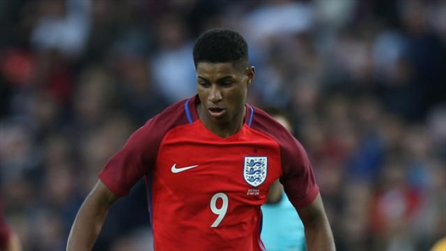 Wayne Rooney impressed by Marcus Rashford with Manchester United and now England